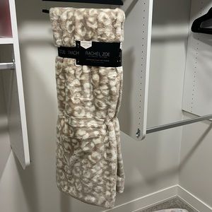 Rachel Zoe animal leopard faux fur throw blanket